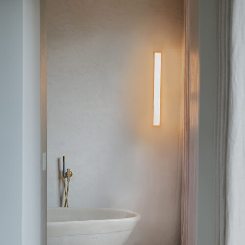 Fürdőszoba fali lámpa sárgaréz 62 cm LED-del IP44 - Cascada