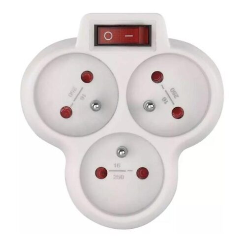 Elosztó kapcsolóval 3x10A/230V