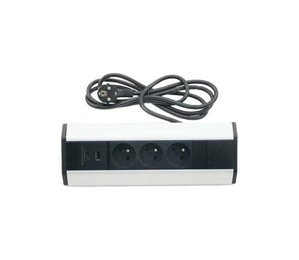Sarki aljzatsín 3x 230V + USB